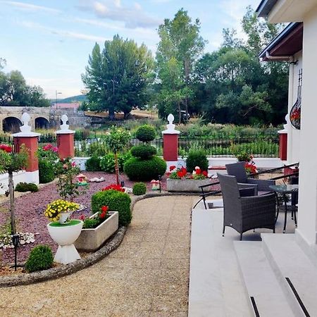 Casa La Riera Villa Salinas de Pisuerga Kültér fotó